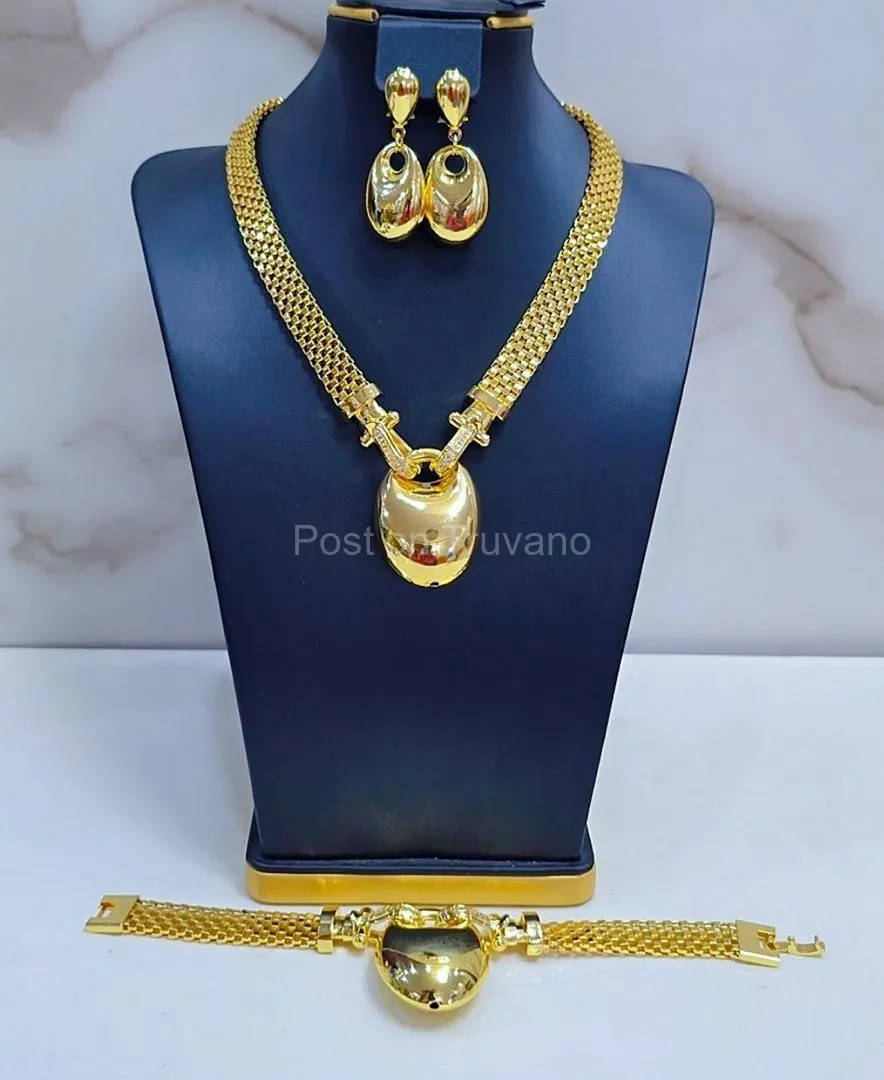 Owambe Majesty Set