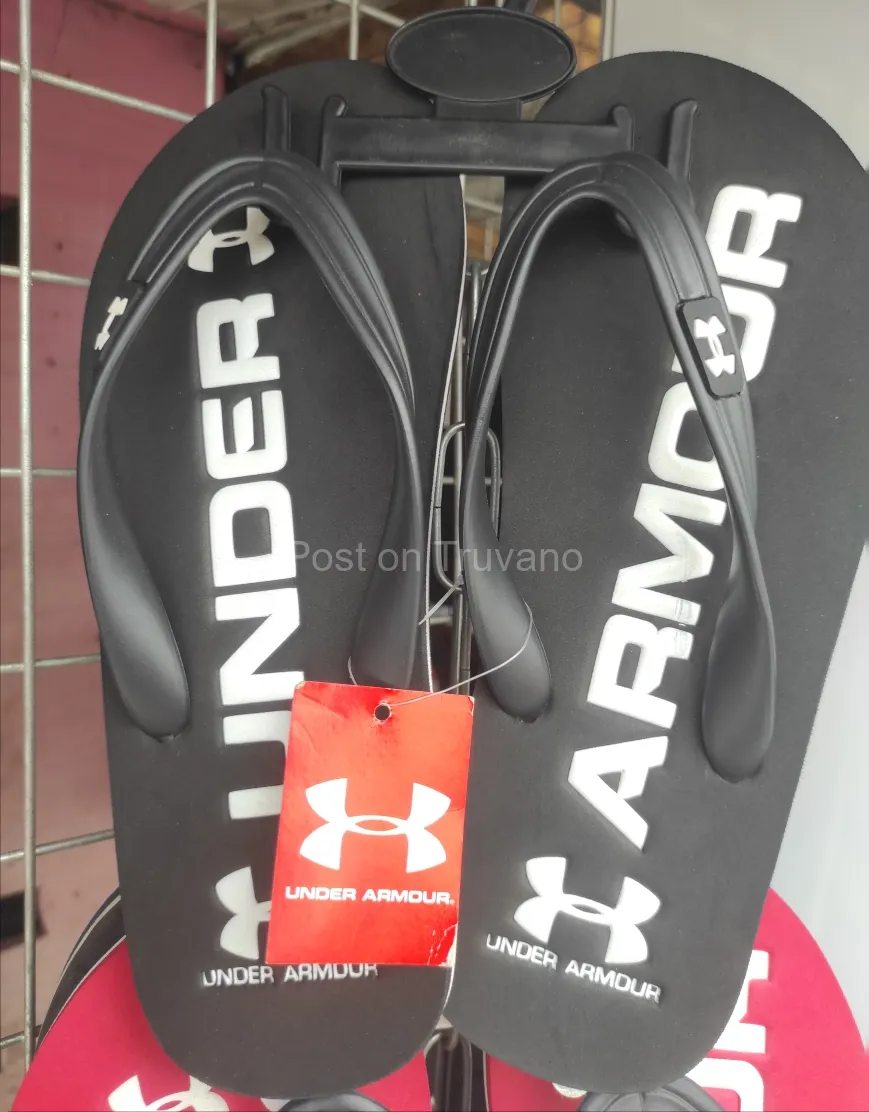 Black Rubber fliflop